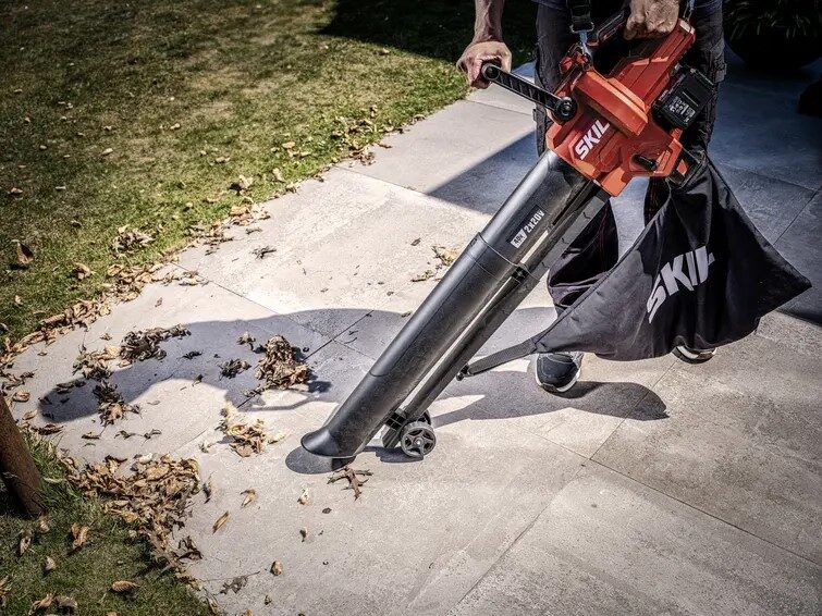 מפוח עלים נטען כפתרון שקט ונוח לבניינים משותפים