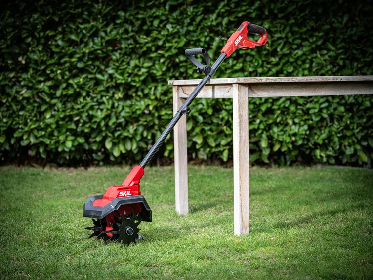 מתחחת נטענת 20V +סוללה 4.0Ah + מטען מהיר Brushless - SKIL