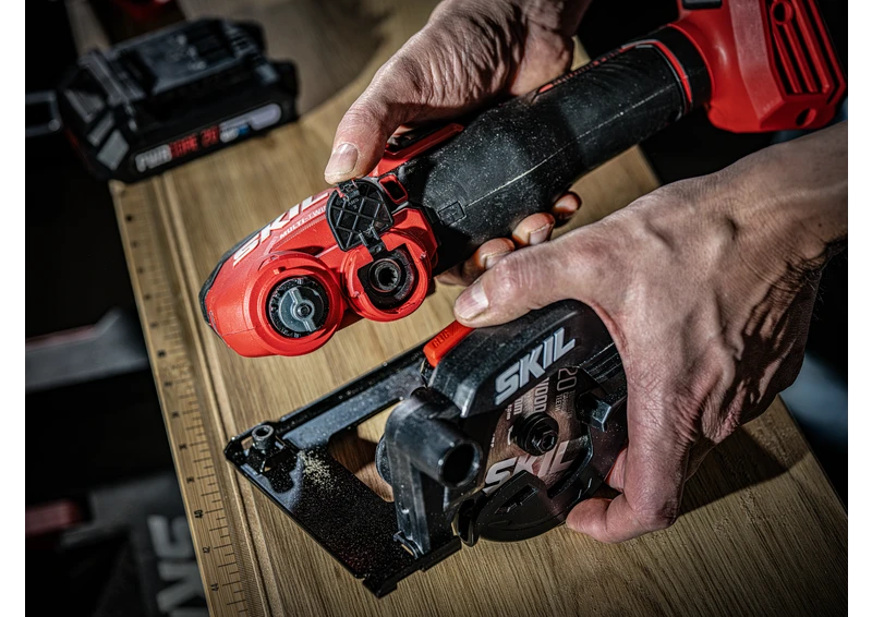 מולטיטול נטען (רב כלי) Brushless 20V משולב עם מסור עגול + סוללה 2.0Ah + מטען + תיק SKIL