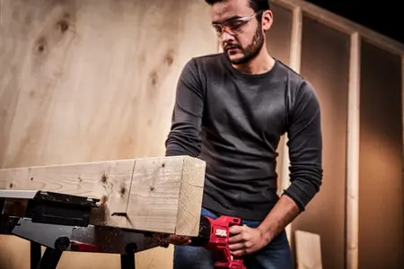 מסור חרב נטען 20V Brushless לעבודות חיתוך מגוונות - גוף בלבד SKIL