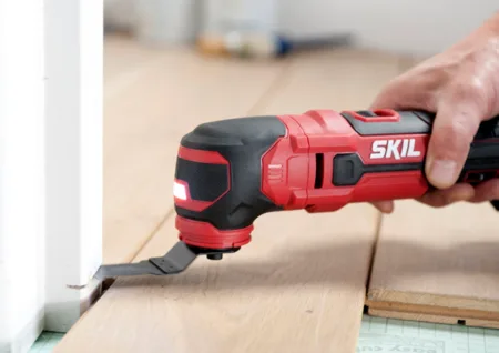 סט פטישון נטען Brushless + מברגת אימפקט נטענת Brushless + מולטיטול נטען(רב כלי) 20V + מטען + שתי סוללות 2.0Ah + תיק SKIL