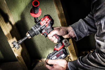 מקדחה/מברגה נטענת רוטטת 13 מ"מ 20V Brushless 130Nm x + סוללה 4.0Ah + מתנה סוללה 2.0Ah + מטען SKIL