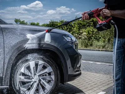 מכונת שטיפת מים בלחץ (גרניק) נטענת 20V מתנה סוללה 2.0Ah + מטען SKIL