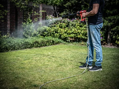 מכונת שטיפת מים בלחץ (גרניק) נטענת 20V מתנה סוללה 2.0Ah + מטען SKIL