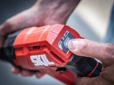 מכונת שטיפת מים בלחץ (גרניק) נטענת 20V מתנה סוללה 2.0Ah + מטען SKIL