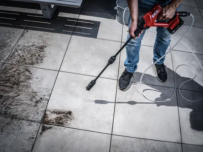 מכונת שטיפת מים בלחץ (גרניק) נטענת 20V מתנה סוללה 2.0Ah + מטען SKIL