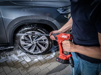 מכונת שטיפת מים בלחץ (גרניק) נטענת 20V מתנה סוללה 2.0Ah + מטען SKIL